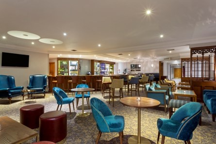 Bridgewood Manor Hotel, Bar