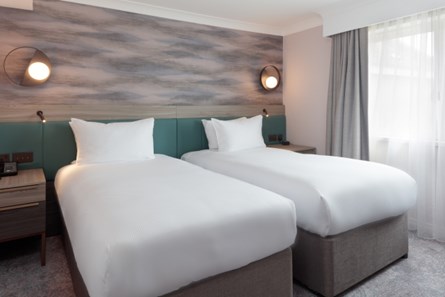Doubletree by Hilton Bath, Superior Twin