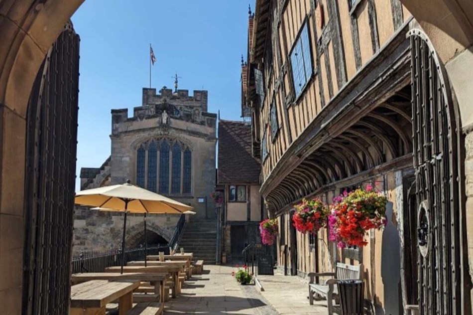 Visit Warwick