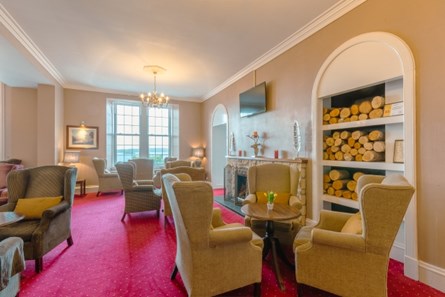 Gairloch Hotel, Lounge
